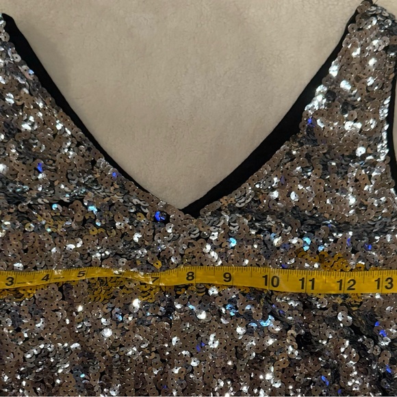 New With Tags Women’s Sequin Mini Cocktail Party Dress Sleeveless Size Small - Picture 5 of 8